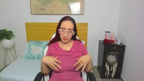 Snapshot of jadde13 chatting on 03.10.25 Jadde online show from 03.10.25