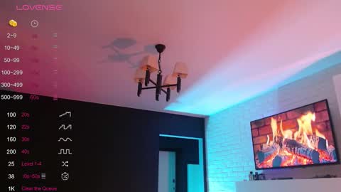 Snapshot of jade__swift chatting on 11.28.25 Jade online show from 11.28.25