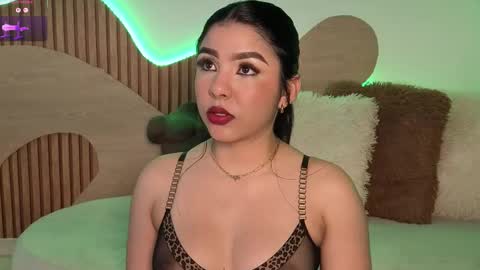 Snapshot of jade_bonnet chatting on 02.05.26 Jade Bonnet online show from 02.05.26