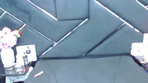 Jade online show from 01.19.25