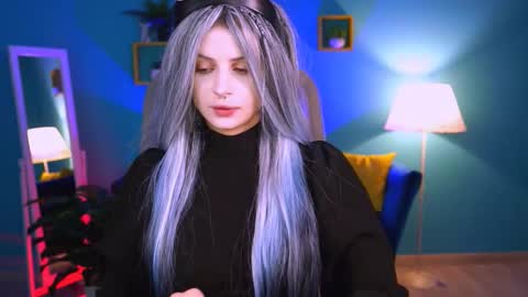 Snapshot of jade_castle chatting on 10.19.25 jade_castle online show from 10.19.25