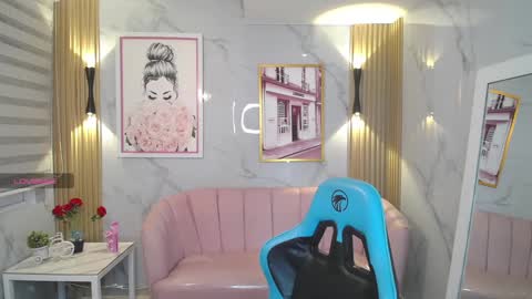 Jade  online show from 09.09.25