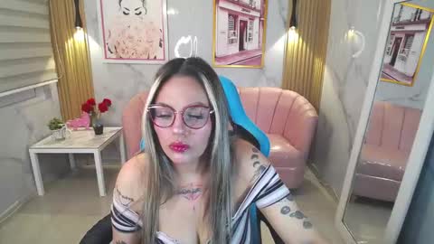 Jade  online show from 10.23.25