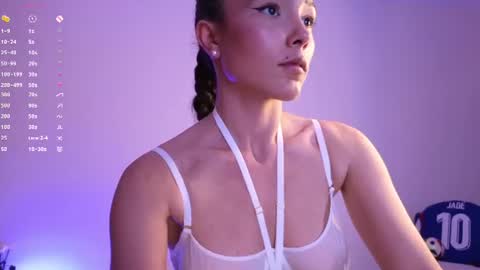 Snapshot of jade_paris chatting on 07.14.26 Jade Paris online show from 07.14.26