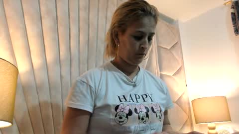 Jade  online show from 11.10.25