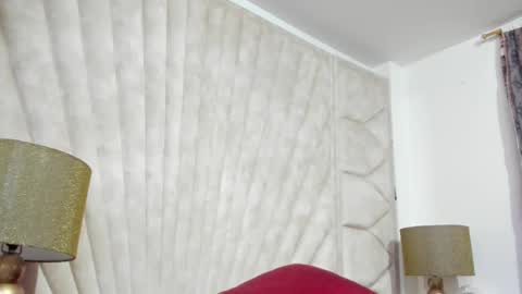 Jade  online show from 11.11.25