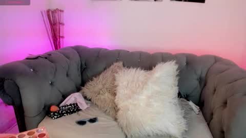 Jade online show from 12.03.25