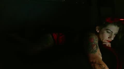 Jade1886 online show from 10.22.25