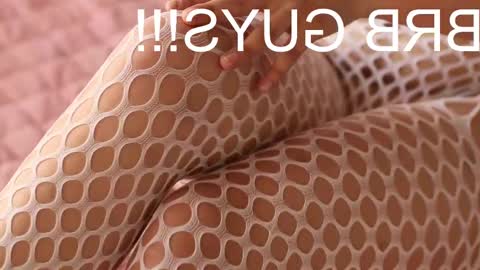 Snapshot of jadeestudios chatting on 02.15.25 jadeestudios online show from 02.15.25