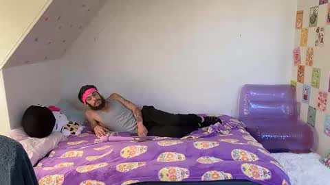 Jade online show from 02.10.25