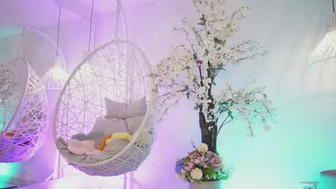 Jade Summer online show from 09.12.25