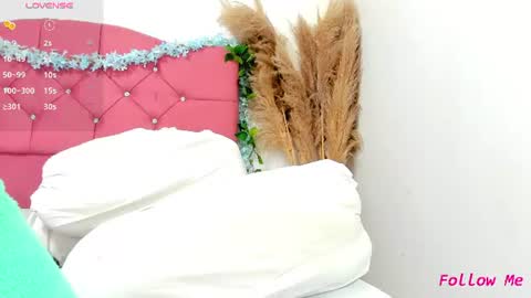 Snapshot of jadiya_hot chatting on 06.14.26 jadiya Hot online show from 06.14.26