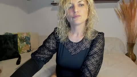 elena online show from 05.17.26