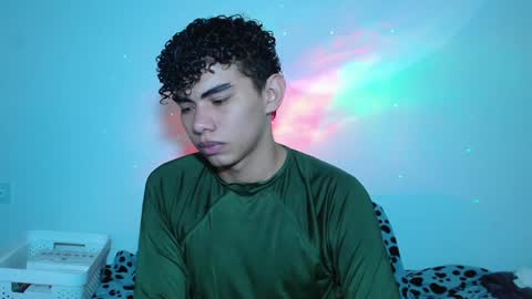 Snapshot of jaedasky_ chatting on 12.29.24 javi15 online show from 12.29.24