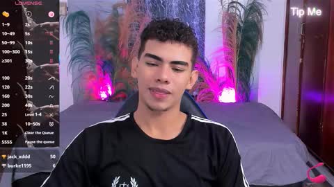 Snapshot of jaedasky_ chatting on 12.05.25 javi15 online show from 12.05.25