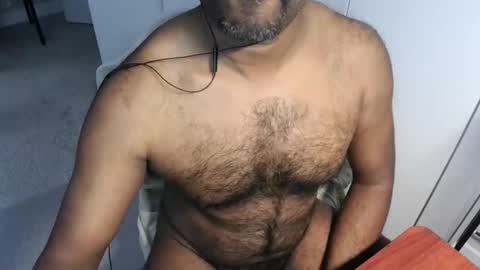 Snapshot of jag60053 chatting on 10.27.25 jag60053 online show from 10.27.25