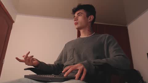 jaico_santos online show from 11.29.25