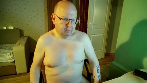 Snapshot of jake230975 chatting on 01.01.25 Jake2309 online show from 01.01.25