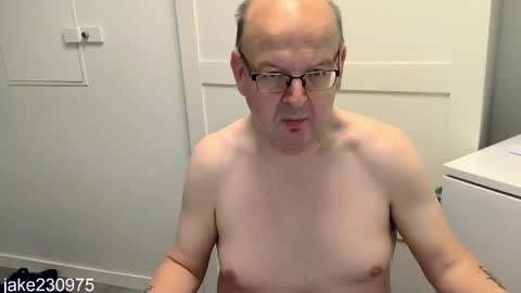 Snapshot of jake230975 chatting on 09.08.25 Jake2309 online show from 09.08.25