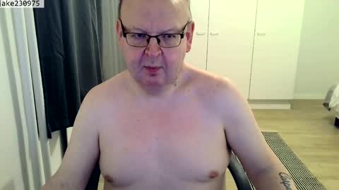 Snapshot of jake230975 chatting on 05.28.26 Jake2309 online show from 05.28.26