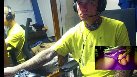 showingitoff online show from 09.24.25