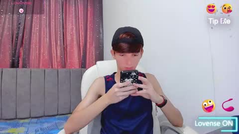 Snapshot of jake_evanss_ chatting on 02.12.25 JAKE online show from 02.12.25