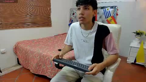 Snapshot of jake_falcon chatting on 07.16.26 jake_falcon online show from 07.16.26