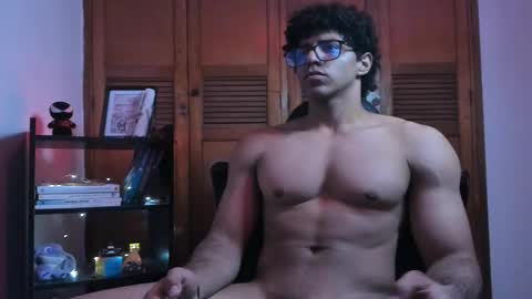 Snapshot of jake_hill1 chatting on 09.16.25 jake_hill1 online show from 09.16.25