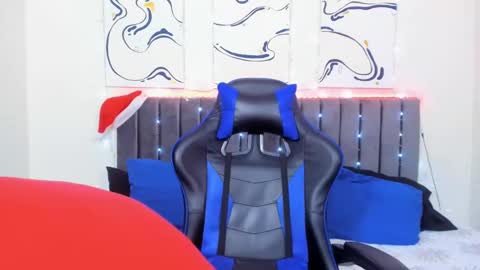 Hi guys im new 3 online show from 12.27.24