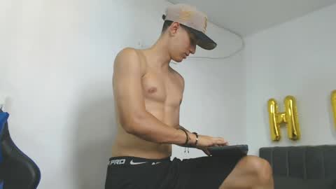 Hi guys im new 3 online show from 05.27.26