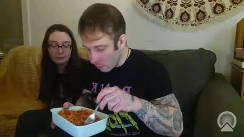 Snapshot of jakefoundglory chatting on 11.11.25 Jake online show from 11.11.25