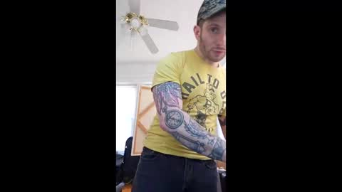 Snapshot of jakefoundglory chatting on 05.25.26 Jake online show from 05.25.26