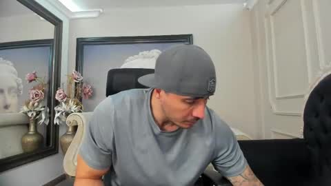 jakestone_1 online show from 10.17.25