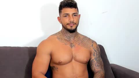 my name is sebas If you come here dont hesitate to say hello Im a guy who really likes having conversations and having hot online show from 11.18.25