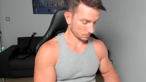 Muscle beast P online show from 12.14.24