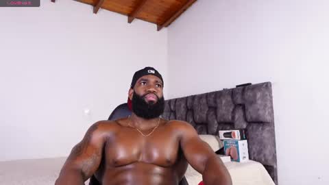 Snapshot of james_bbcmuscle chatting on 07.20.26 James BBC online show from 07.20.26