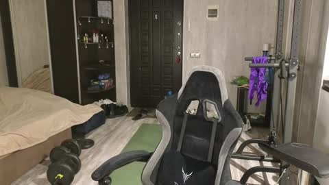 Snapshot of james_friends chatting on 02.27.26 James online show from 02.27.26