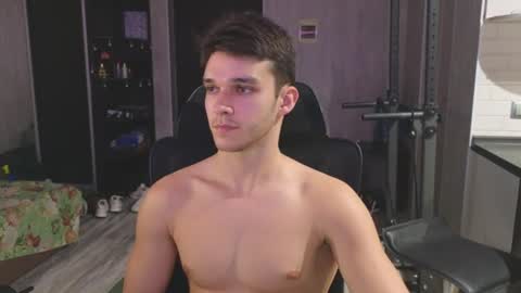 Snapshot of james_friends chatting on 06.14.26 James online show from 06.14.26
