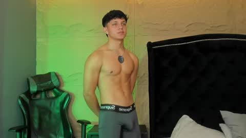 jamesgolden_ online show from 11.27.25