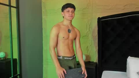 jamesgolden_ online show from 12.02.25