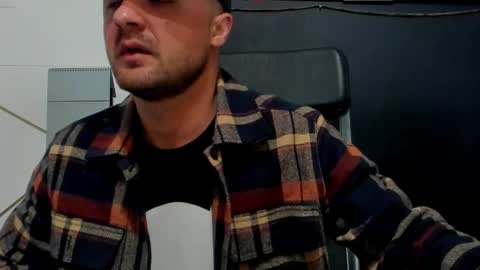 Snapshot of jamesmyersx chatting on 05.09.26 JamesMyers online show from 05.09.26
