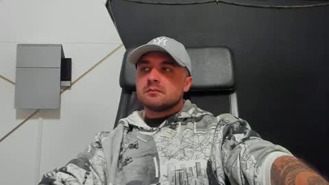 Snapshot of jamesmyersx chatting on 06.02.26 JamesMyers online show from 06.02.26