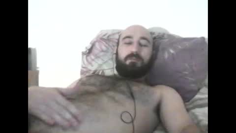 Snapshot of jamesthorn39 chatting on 02.05.25 jamesthorn39 online show from 02.05.25