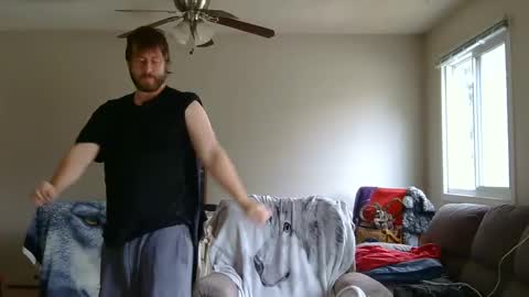 Snapshot of jameswolf777 chatting on 09.30.25 jameswolf777 online show from 09.30.25