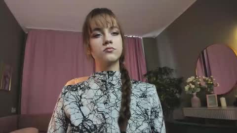 jamie_chung online show from 02.08.26