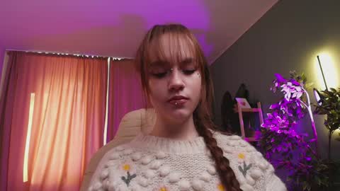 jamie_chung online show from 04.03.26