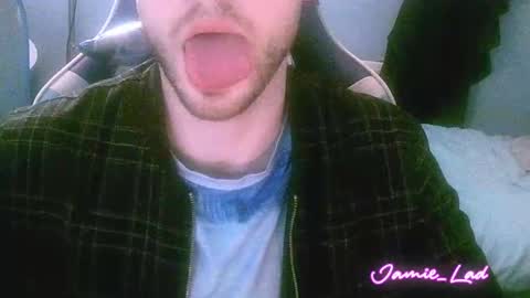 Snapshot of jamie_lad chatting on 12.24.24 Jamie online show from 12.24.24