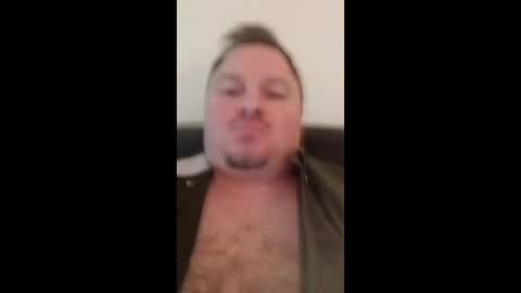 Snapshot of jamiecruz89 chatting on 04.25.26 jamiecruz89 online show from 04.25.26