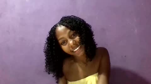 Snapshot of jamila531017 chatting on 12.15.25 jamila531017 online show from 12.15.25