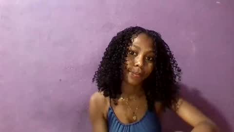 Snapshot of jamila531017 chatting on 12.22.25 jamila531017 online show from 12.22.25